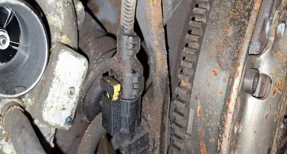 Opel Corsa D Crankshaft position sensor 
