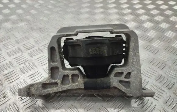 Ford C-MAX II Engine mount bracket CV616F012EB