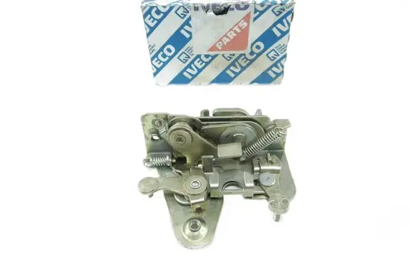 Iveco Daily 6th gen Sliding door lock 93916560