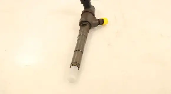 Fiat Linea Fuel injector 0445110183