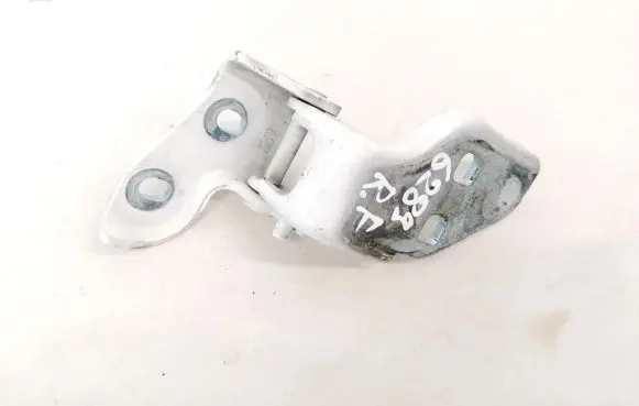 Front door upper hinge