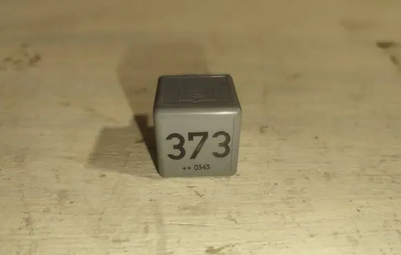 Audi A6 S6 C6 4F Other relay 8D0951253A 8D0951253
