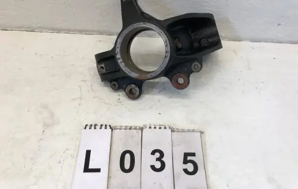 Volvo V50 Front wheel hub spindle knuckle 30760281