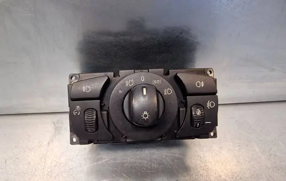 BMW 5 E60 E61 Light switch 6953739