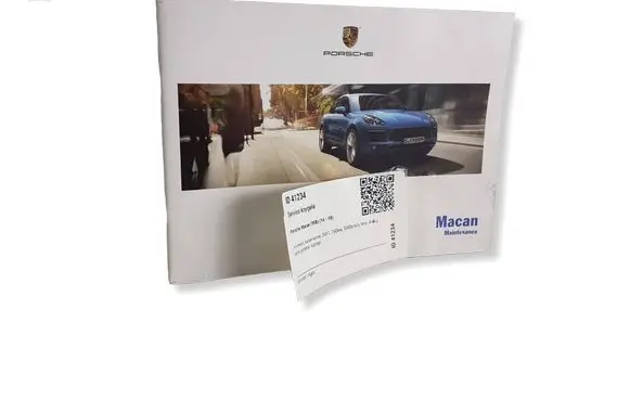 Porsche Macan (95B) Owners service history hand book WKD903012315 903012315