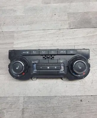 Skoda Octavia Mk2 (1Z) Climate control unit 3T0907044AL SW0302 5HB00974935