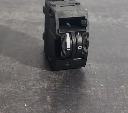 Audi A6 S6 C5 4B Headlight level height control switch 4B0919094 04052205