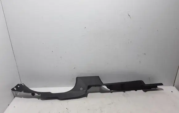 Smart ForFour II W453 Front sill trim cover 769524748R