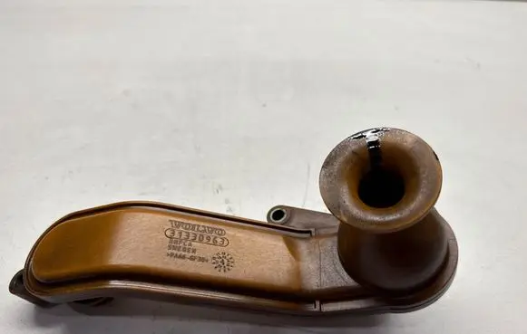 Volvo XC60 Oil sump strainer pipe 31330963