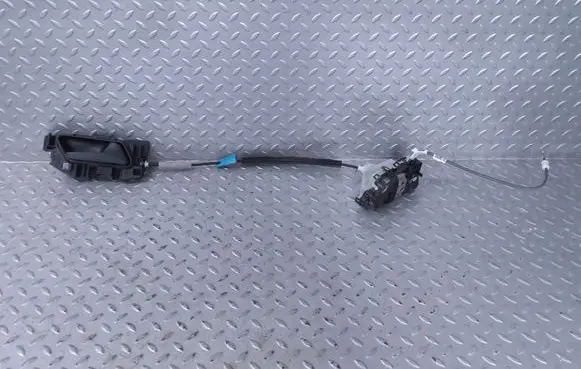 Citroen Berlingo Front door interior handle trim 9819743877 16943581