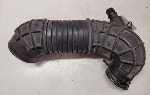 Audi A4 S4 B7 8E 8H Intercooler hose/pipe 8E0129615J