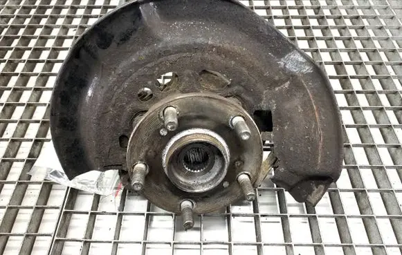 Toyota Auris E180 Front wheel hub spindle knuckle 