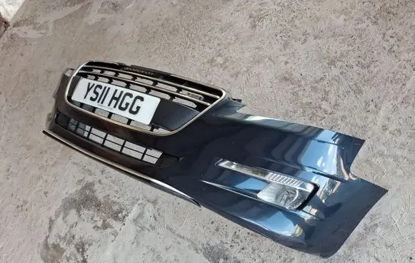 Peugeot 508 Front bumper