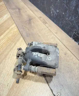 Opel Zafira A Rear brake caliper
