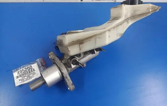 Mazda 3 II Master brake cylinder
