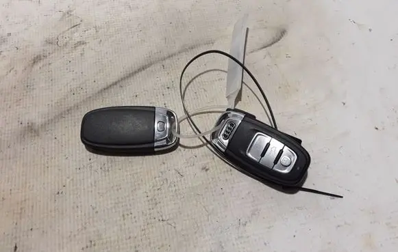 Audi A6 S6 C7 4G Ignition key/card 8K0959754D