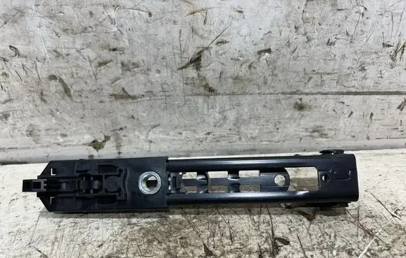 Volkswagen Golf V Seat belt adjustment rail 1T0857819B 00021687 9390900000