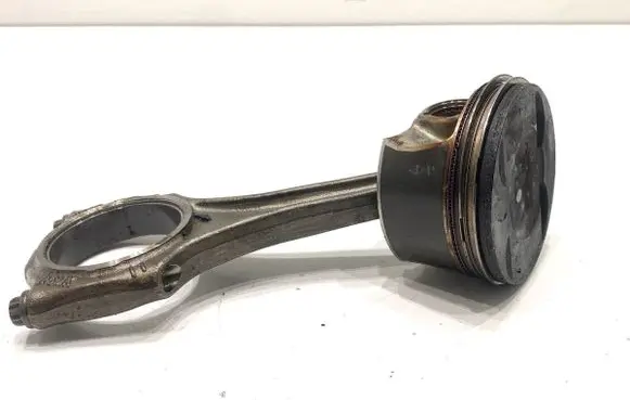Audi A6 Allroad C8 Piston with connecting rod R6MK