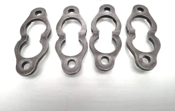 Audi A4 S4 B8 8K Fuel Injector clamp holder 