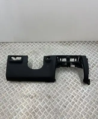 Dashboard lower bottom trim panel