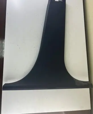 (B) pillar trim (bottom)