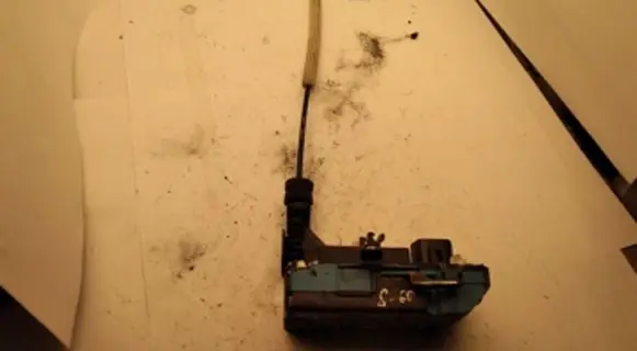 Volvo S60 Front door lock