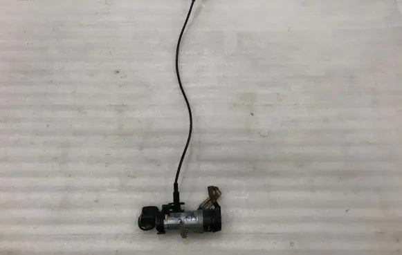 Ford Mondeo MK IV Ignition lock