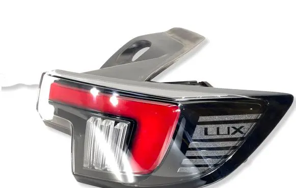 Opel Mokka B Rear/tail lights 9861335580 2SK017484 28112023