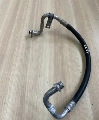 Opel Vivaro Air conditioning (A/C) pipe/hose 93457399