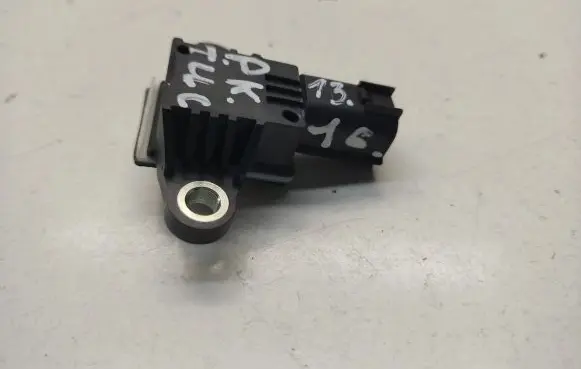 Hyundai Tucson TL Airbag deployment crash/impact sensor 95920B1050