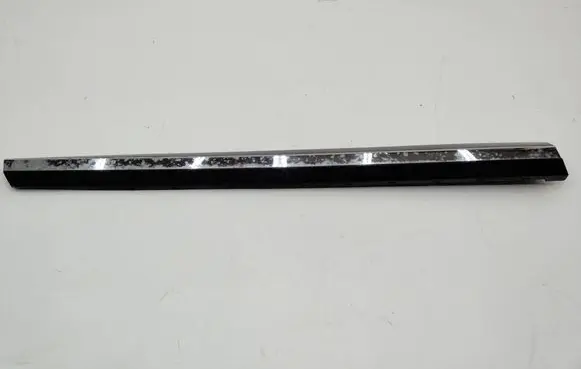 Volkswagen Arteon Front door trim (molding) 3G8853969B
