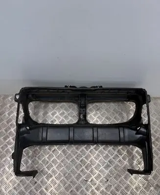 BMW M5 Intercooler air guide/duct channel 8052499
