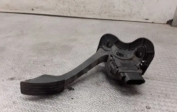 Ford Transit Accelerator throttle pedal 6C119F836CC 6PV00923810