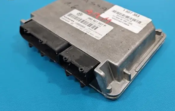 Volkswagen PASSAT B5.5 Engine control unit/module ECU 3B0907557P IMPRK1607383