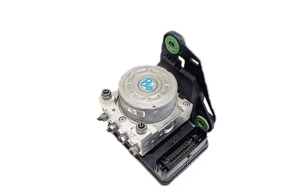 Volkswagen Golf VIII ABS Pump 5WA614517BG