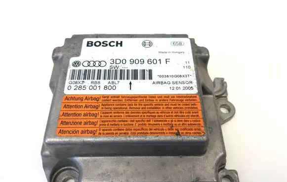 Volkswagen Touareg I Airbag control unit/module 3D0909601F 0285001800
