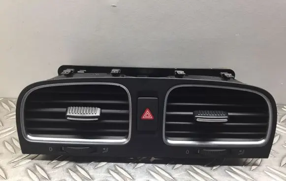 Volkswagen Golf VI Dash center air vent grill 5K0819728M 5K0815735D 5K0815736D