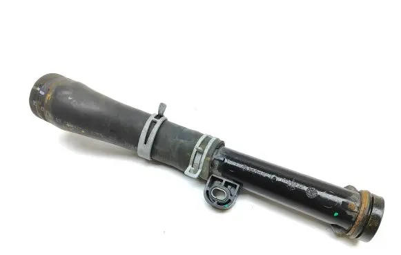 Renault Trafic III (X82) Engine coolant pipe/hose 210474640R
