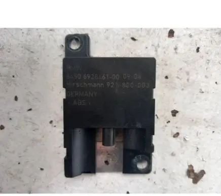 BMW X3 E83 Bluetooth antenna 6928461 921800003