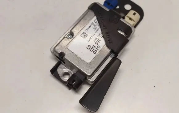 BMW 5 G30 G31 G38 USB control unit 9355549 84109355549