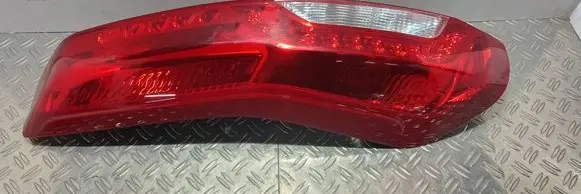 Nissan X-Trail T31 Rear/tail lights 220-23308