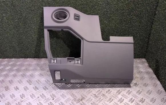 Man TGE 1gen Panel trim 7C1858365