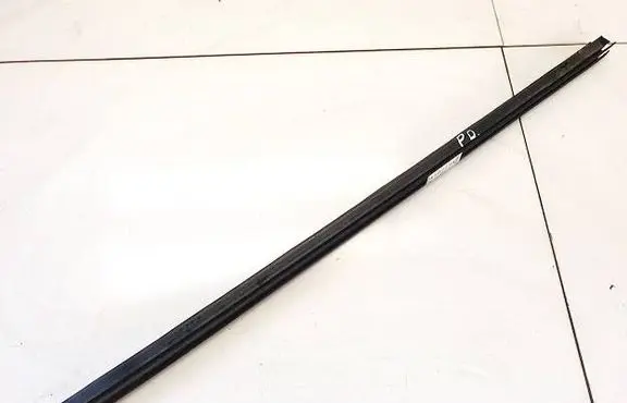 Mitsubishi Colt Front door glass trim molding 