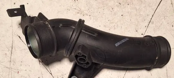 Intercooler hose/pipe