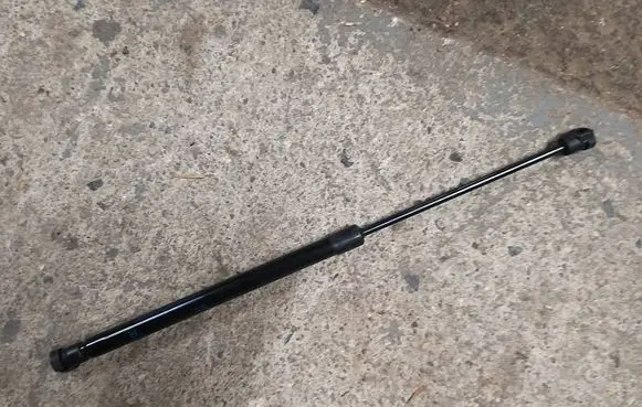 MG ZS Tailgate/trunk strut/damper 10320209