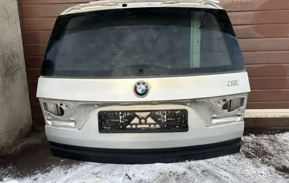 BMW X3 E83 Tailgate/trunk/boot lid