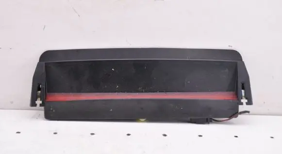 Volkswagen PASSAT CC Third/center stoplight 3C8945087