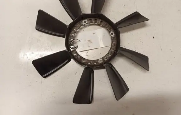 Audi A6 S6 C5 4B Fan impeller 078121301E