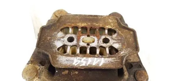 Audi A6 S6 C6 4F Engine mount bracket ENAC47100