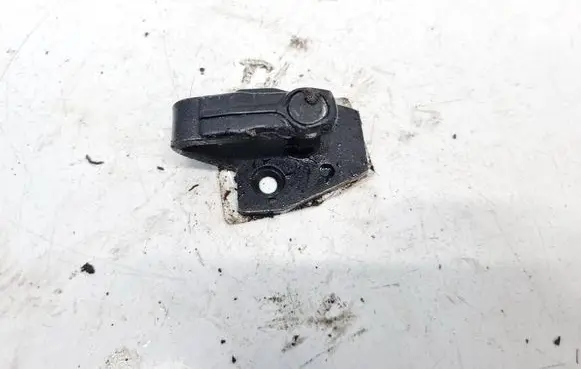 Citroen Berlingo Front door lock loop/hook striker 